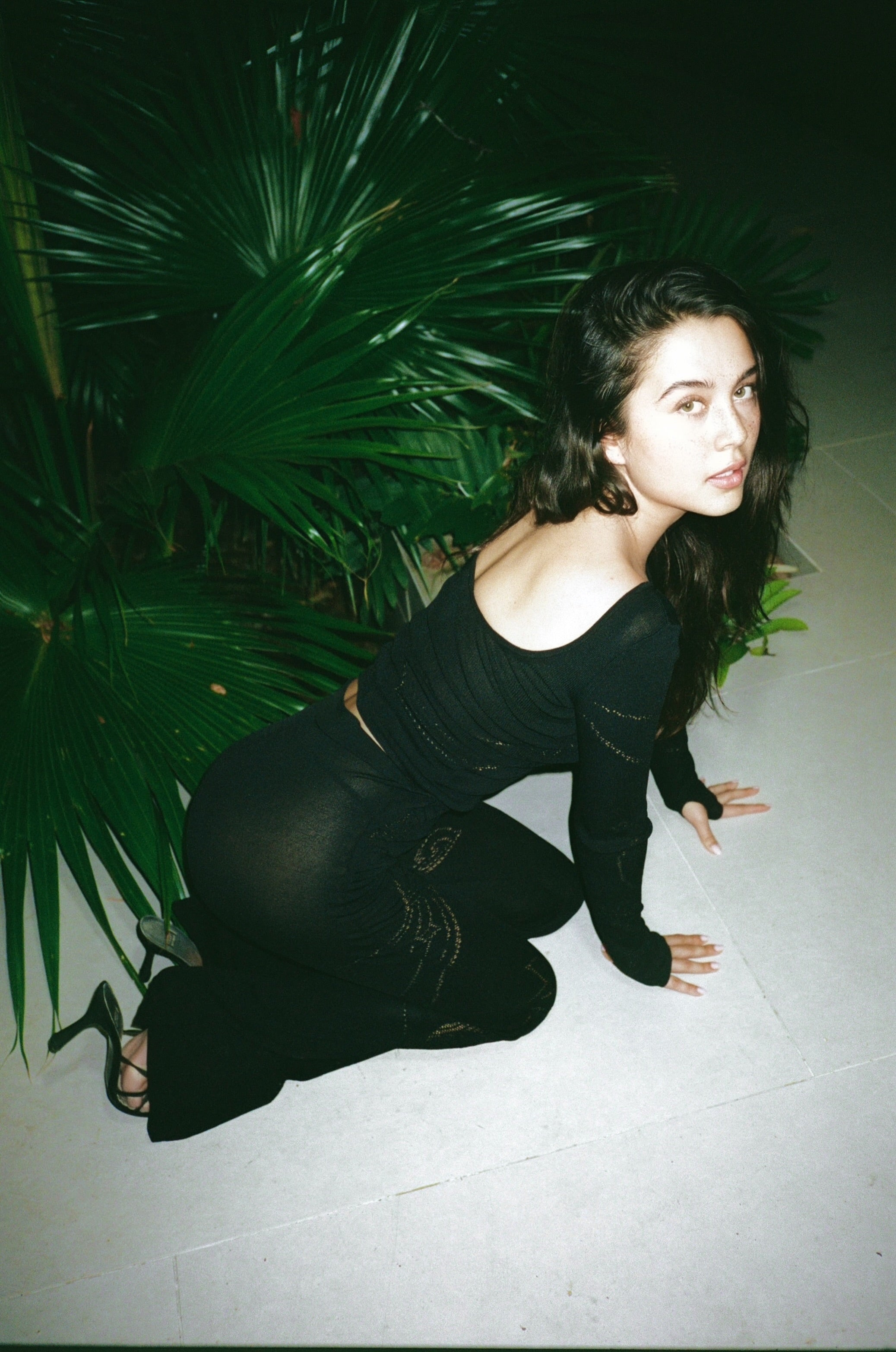 The Bow Top in Black