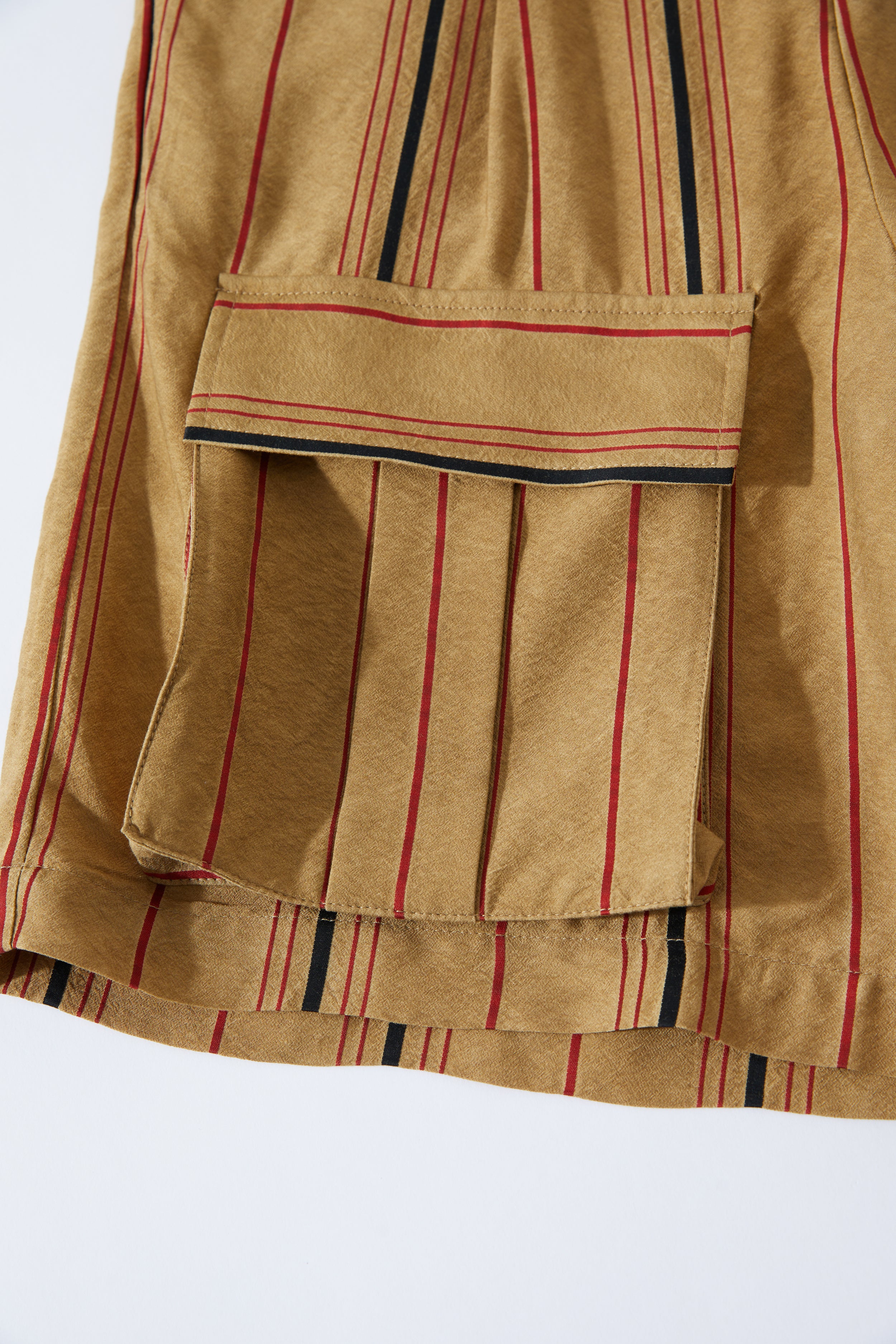 Woody Cargo Shorts