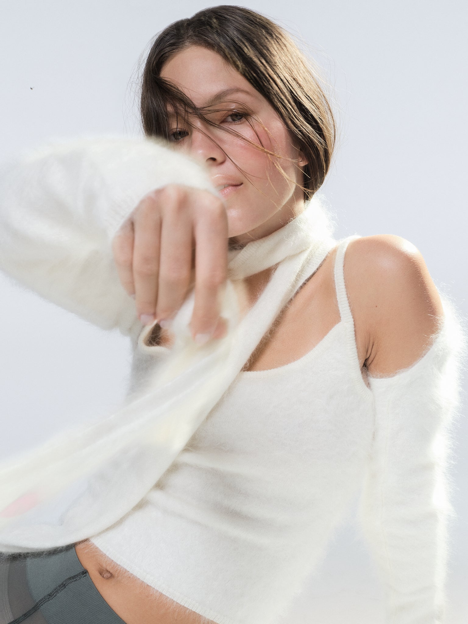 Hairy Cashmere Pocket Scarf - Milk