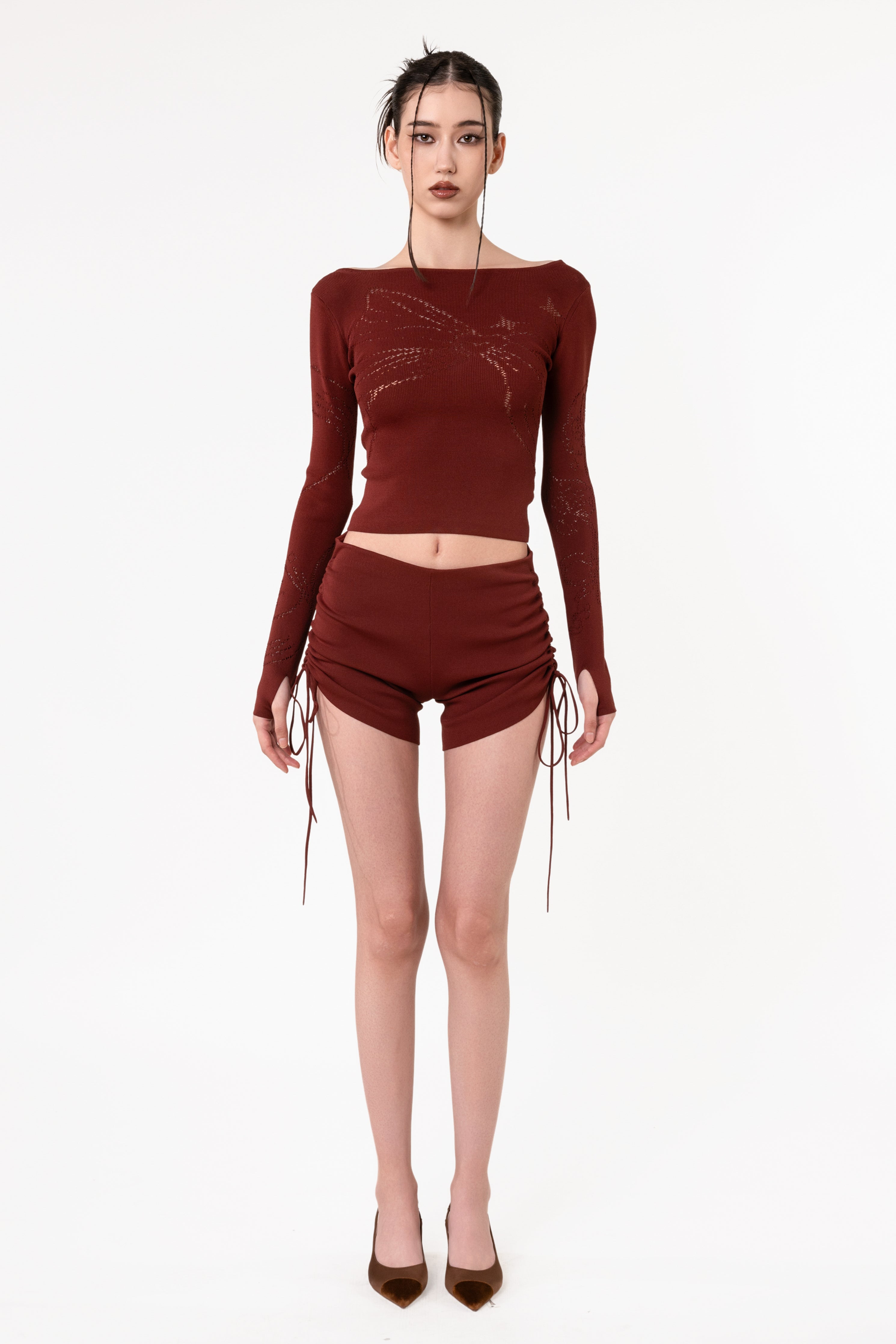 Drawstrings Knit Shorts in Rosewood