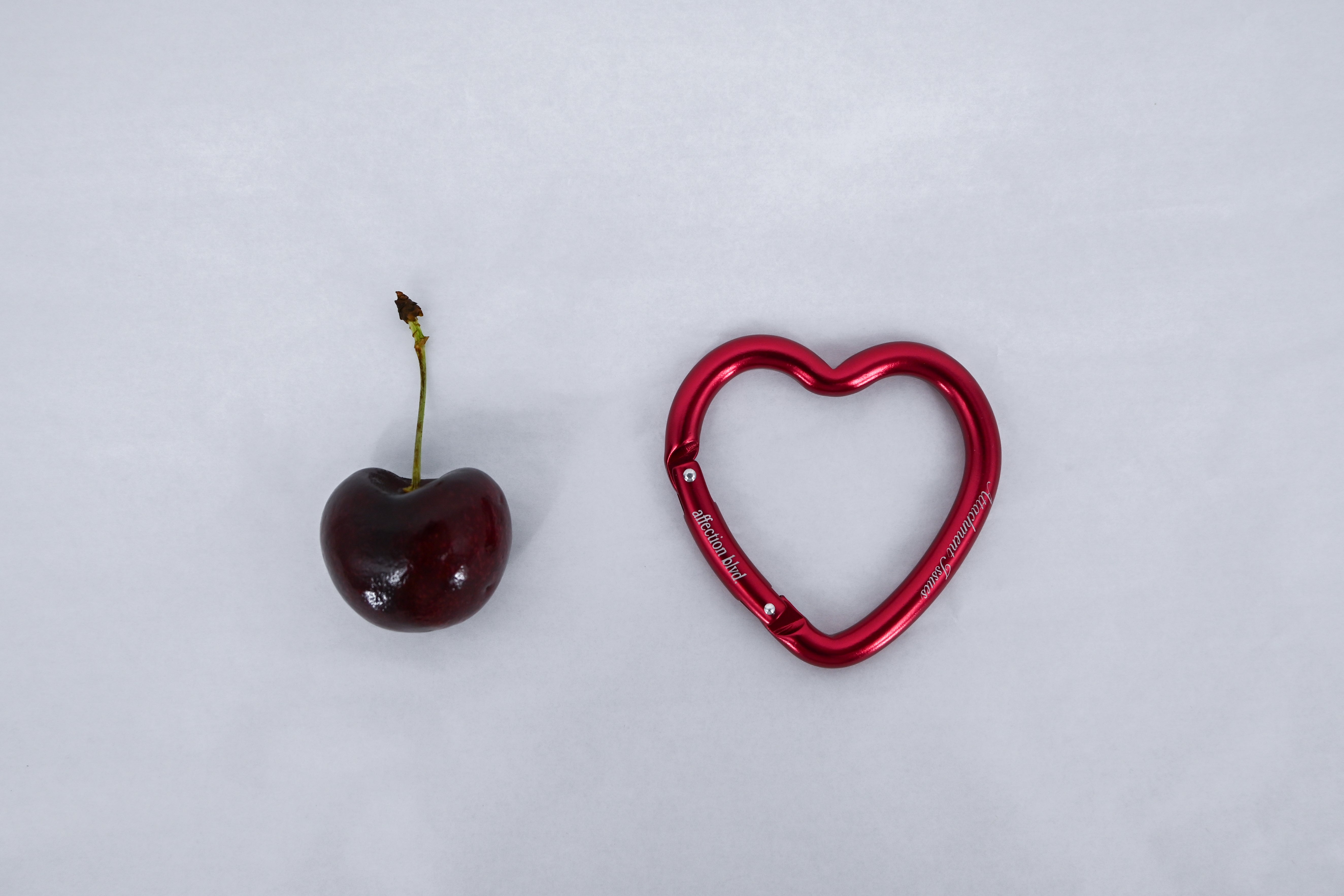 Attachment Issues Heart Carabiner